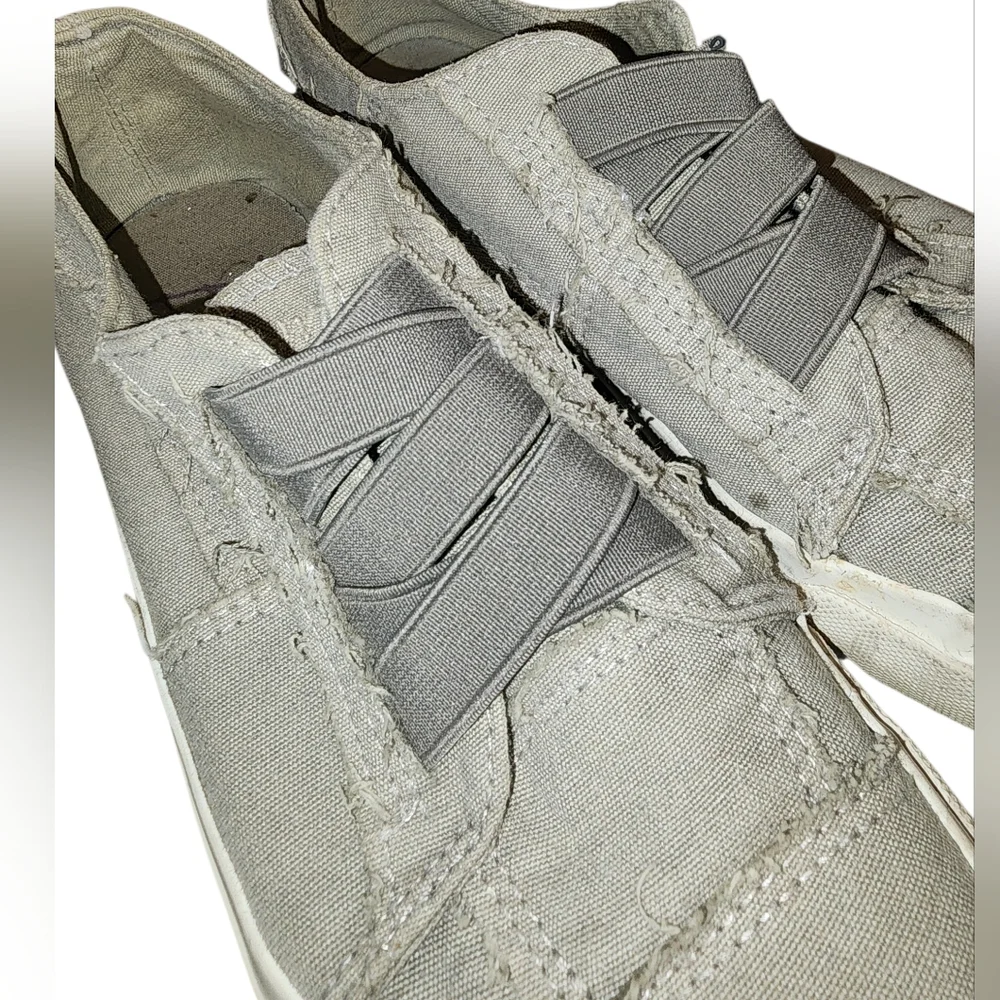 Blowfish Malibu ​brand blowfish